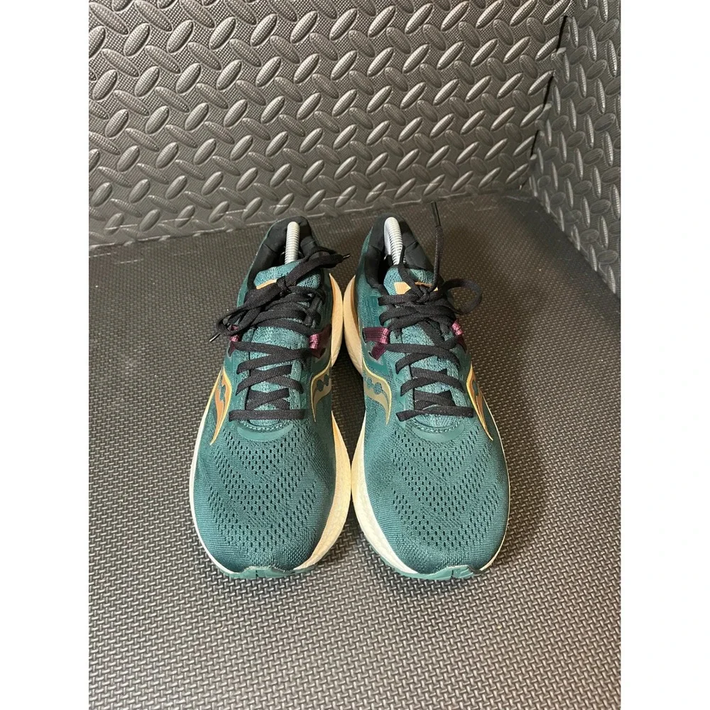 Saucony Triumph 20 Shamrock Running Shoes Womens 10.5 Green Gold PWRRUN+